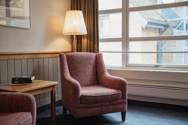 Home Hotel With - image 33