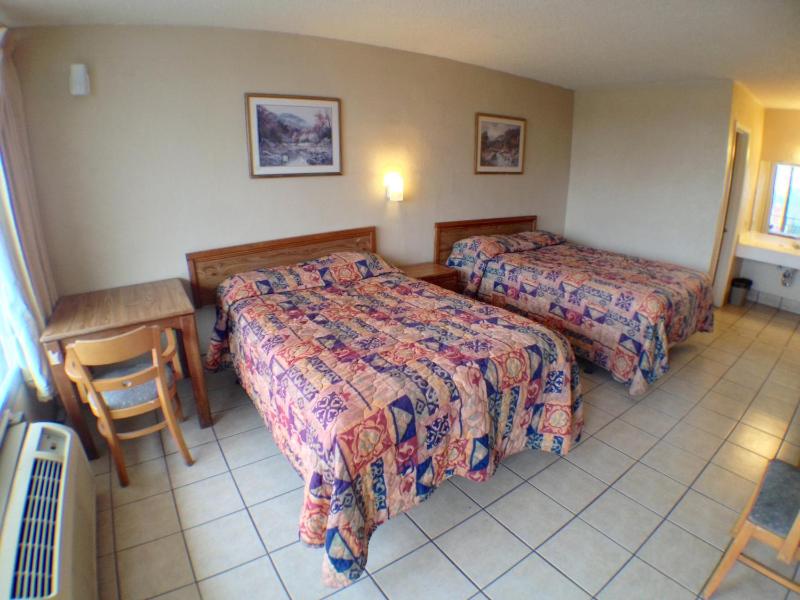 Budget Inn Motel - image 10