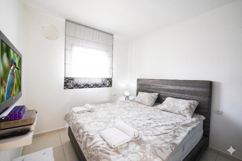 Amdar Holiday Apartments with private pools - image 13