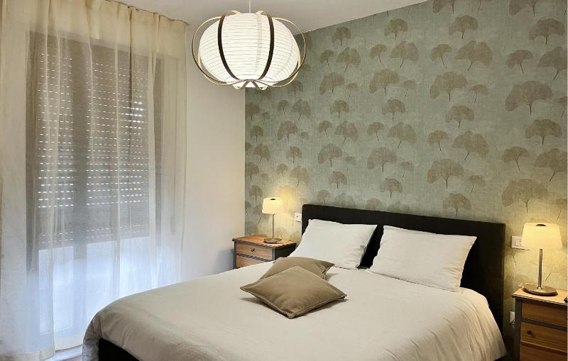 Cozy Apartment In Viareggio With Wifi - image 11