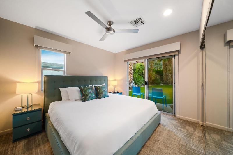20% Off May 14-17 Perfect 4 Families -PoolJacuzzi - image 33