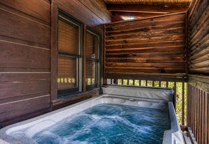 Another Day In Bearadise- Cozy Cabin Retreat in the Smokies Comfort & Fun for All - image 26