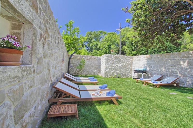 Beachfront house with hot tubCavtat Dubrovnik - 25441 - image 15