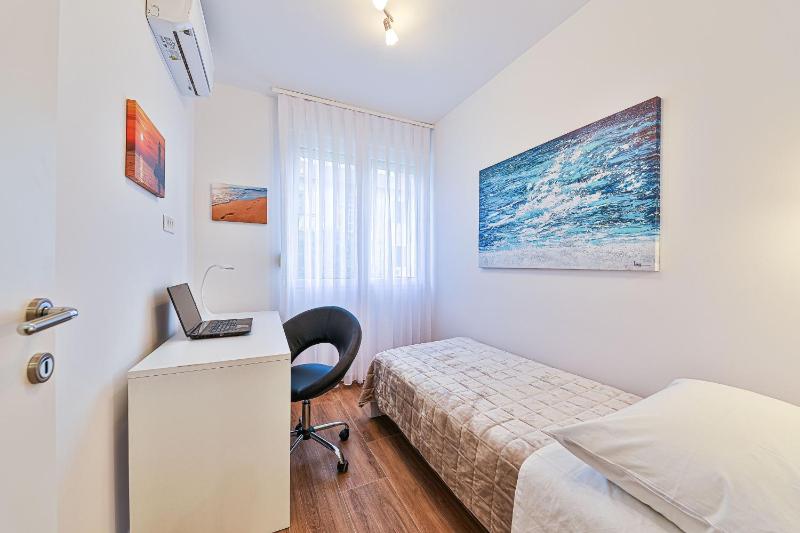 Apartments with WiFi Split - 25546 - image 14