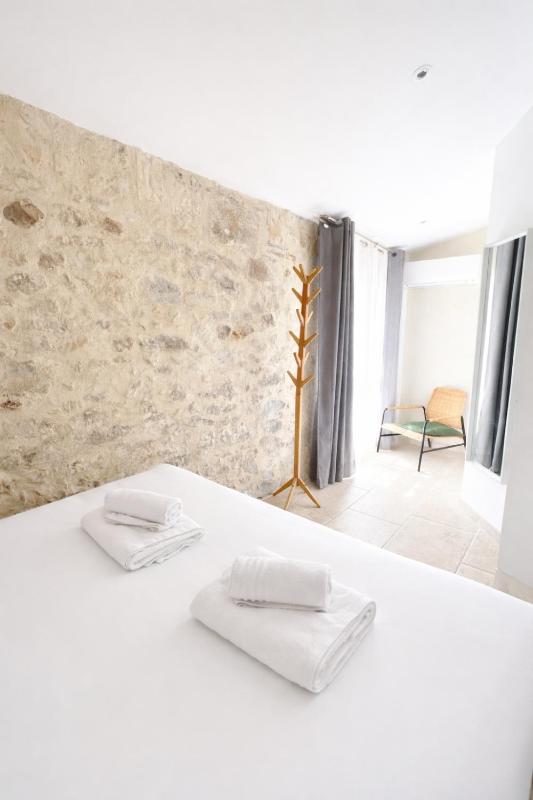 Holiday in Arles: Appartement de l'Amphithéâtre - image 25