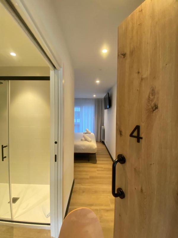 Donosti rooms - image 36