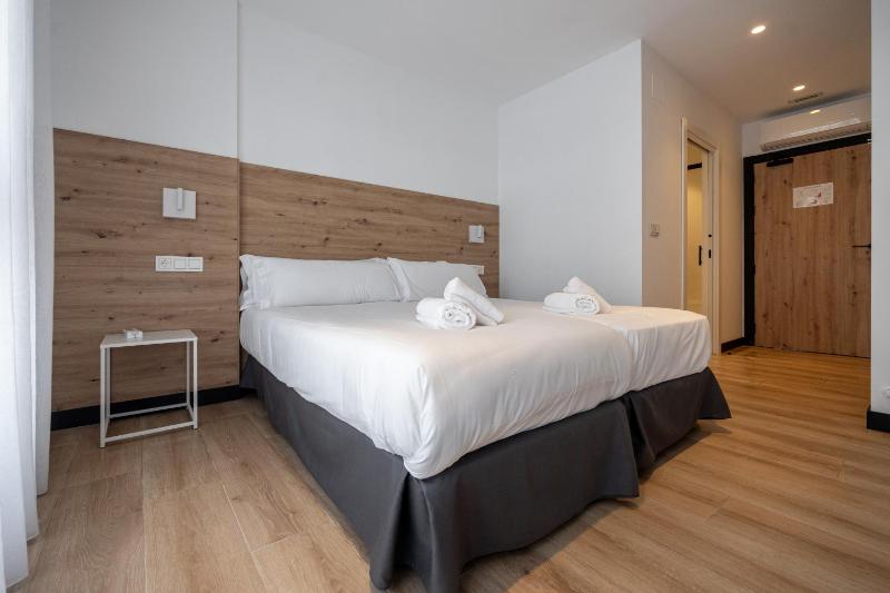 Donosti rooms - image 19