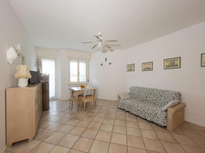 Luna Residence 3 - image 11