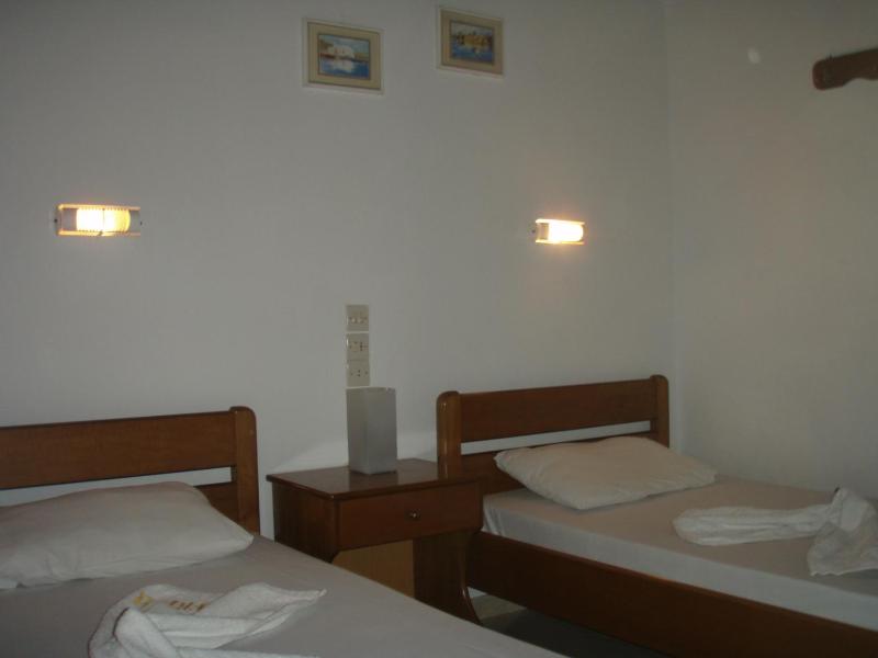 Double or Twin Room with Sea View (2 Adults) - Upper Floor image 3