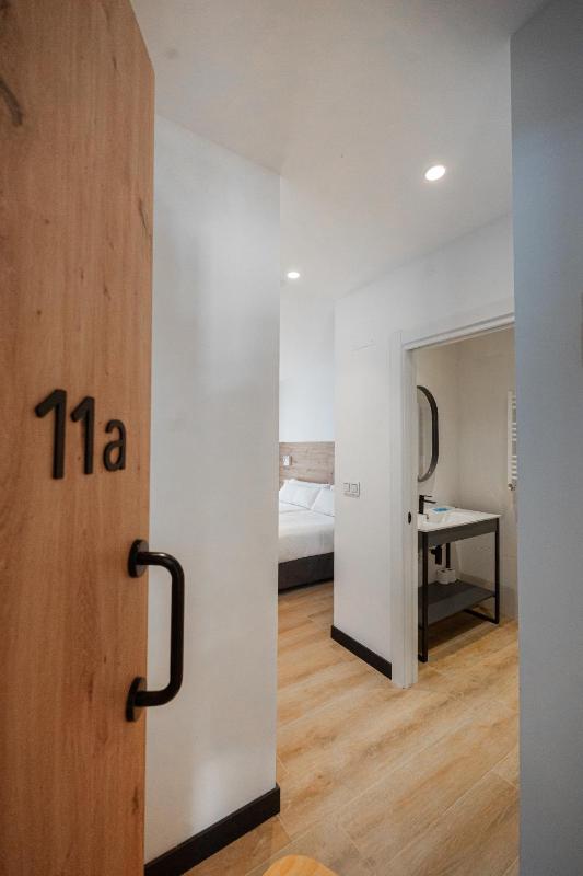 Donosti rooms - image 14