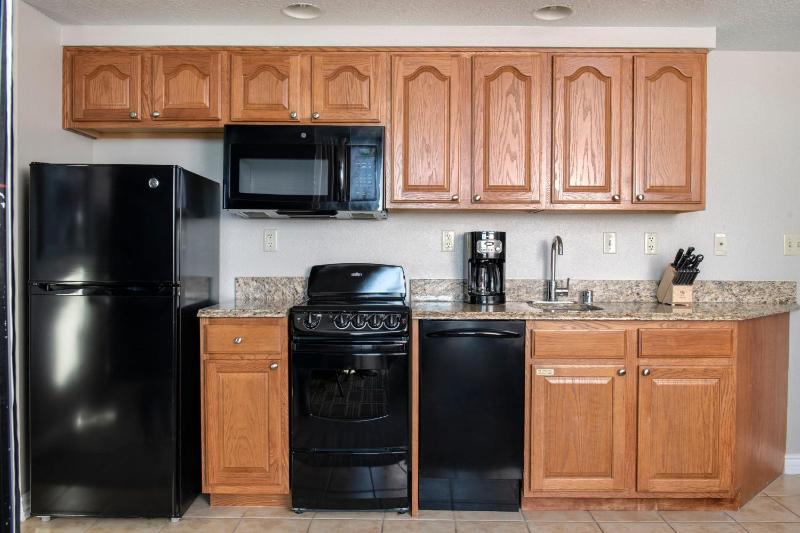 Wyndham Grand Desert 1BR Apartment - image 14