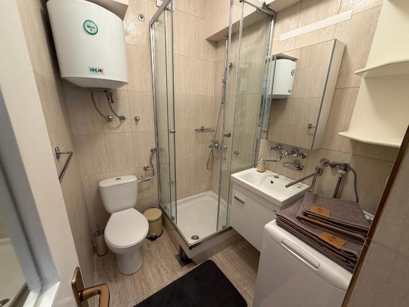 City Center Apartment - image 8