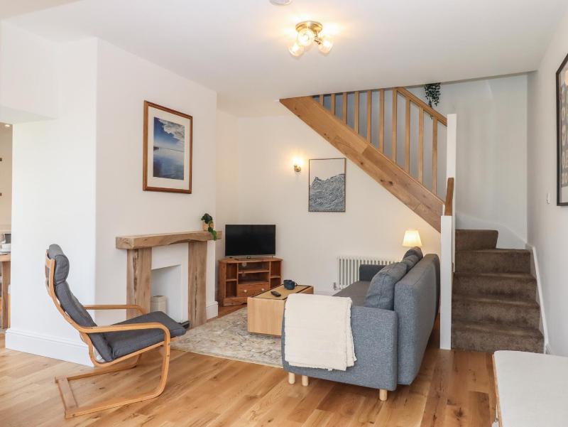 Hares Cottage - image 3