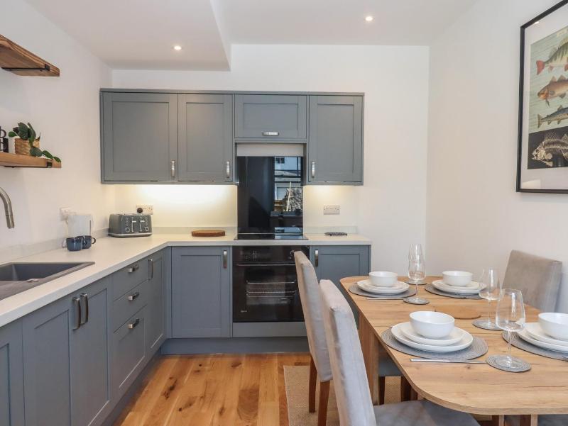 Hares Cottage - image 25