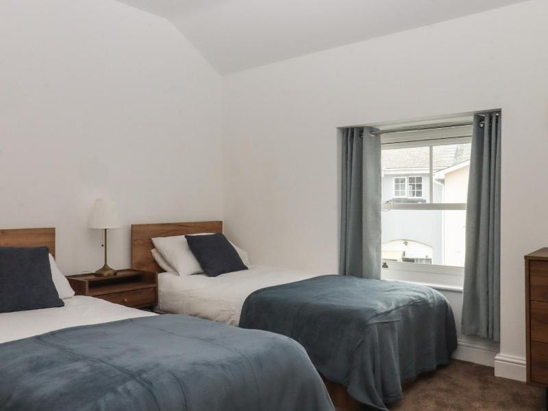 Hares Cottage - image 8