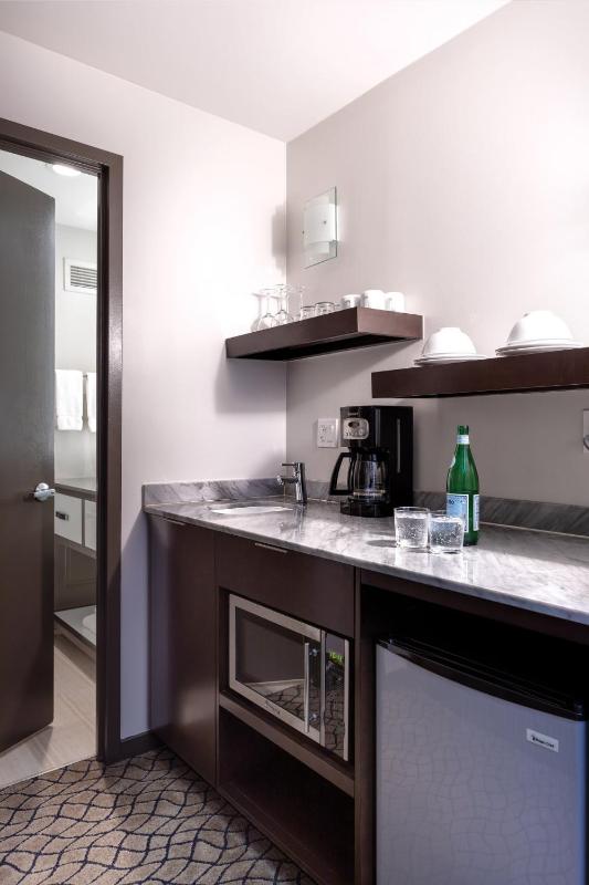 Wyndham Donatello Apartment - image 7