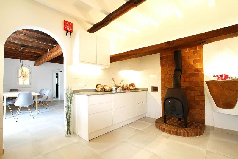 Superb Pollensa Villa 5 Bedrooms Villa Fiorever Mountainside Views - image 14