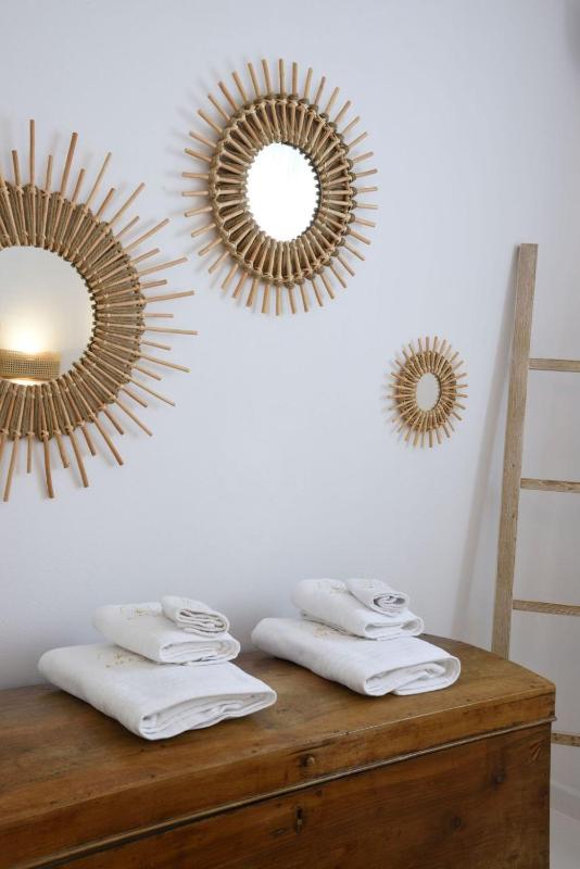 Executive Paros Villa 5 Bedrooms Villa Beachfront Supreme Beachfront Sea - image 21