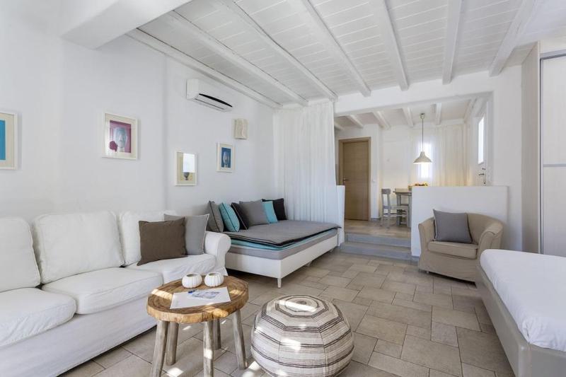 Deluxe Mykonos Villa Villa Del Sol Junior Suite Outdoor Pool Ornos - image 1