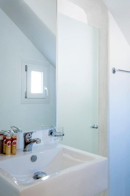 Deluxe Mykonos Villa Villa Del Sol Junior Suite Outdoor Pool Ornos - image 9