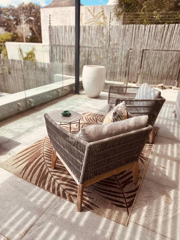 Private Luxury Winter Escape Design-led with Wi-Fi - image 16