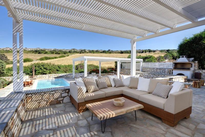 Executive Paros Villa 4 Bedrooms Villa Almyrikia Sunset Stunning Sea View - image 15