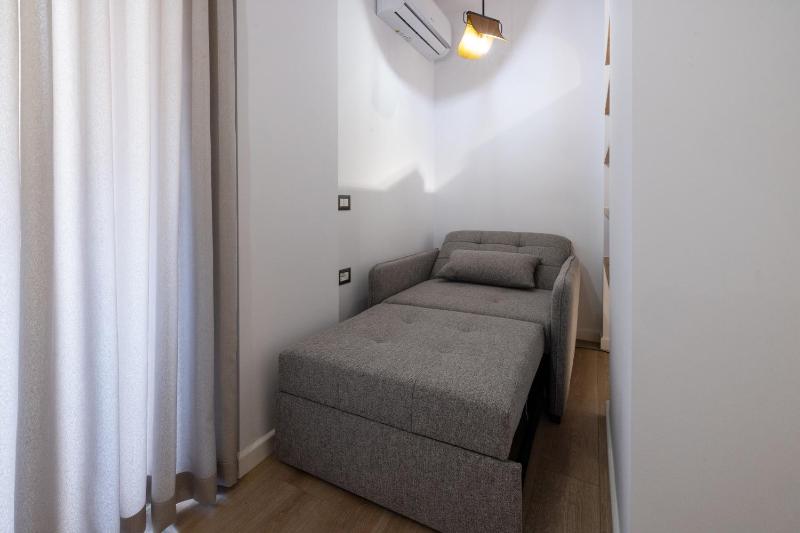 Flutura's Suite - image 11