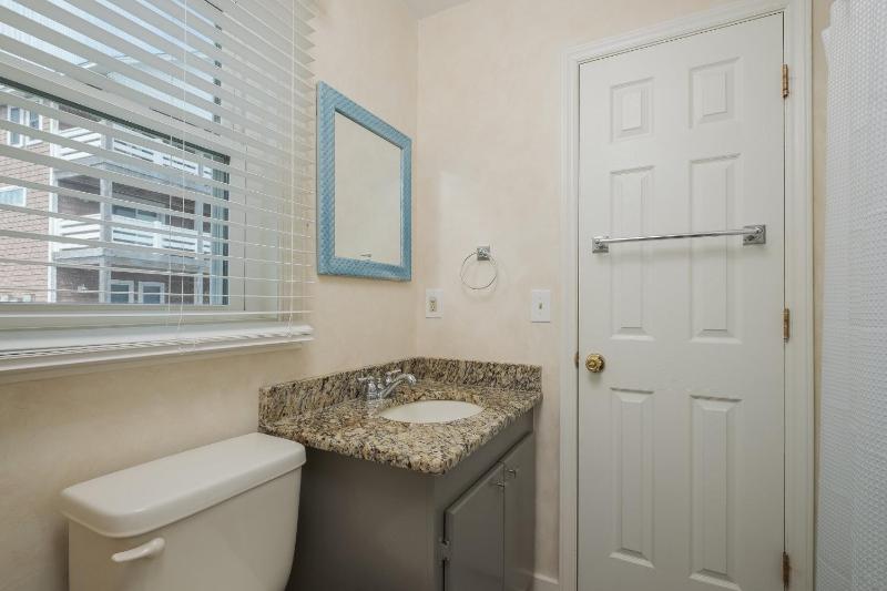 6004 - Atlantic Oasis - image 8