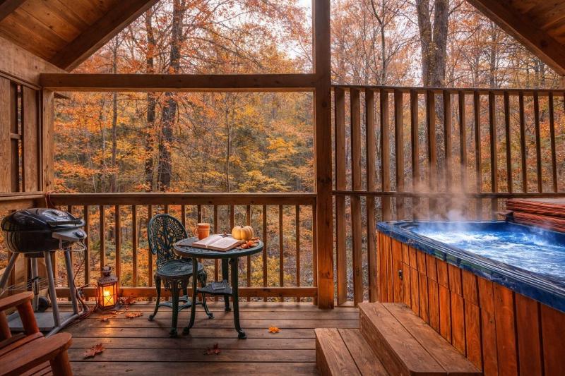 Mountain Eden Hot Tub Resort Pool WIFI FREE tickets each paid day!!! - image 33