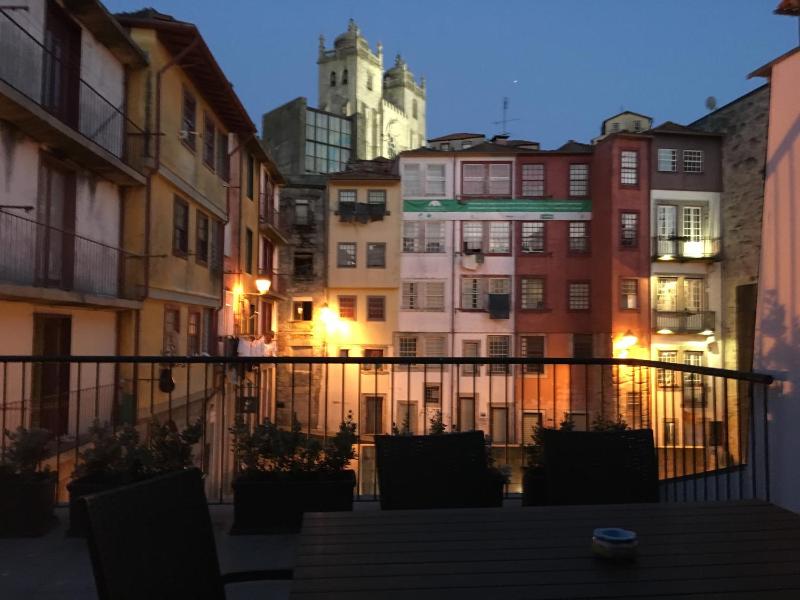 Mouzinho 244 - Porto Houses & Suites - image 12