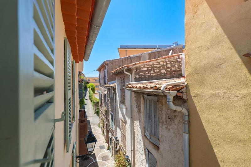 Viel Antibes - T2 rénové & cosy - image 8