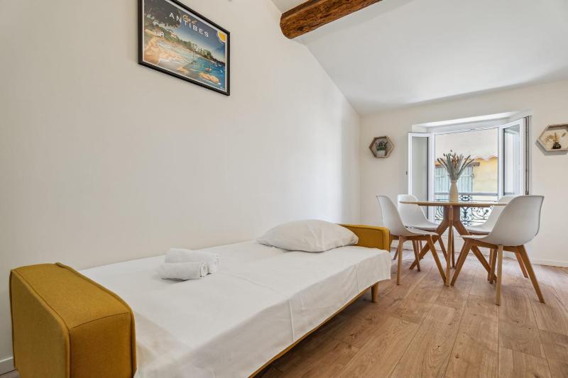 Viel Antibes - T2 rénové & cosy - image 6