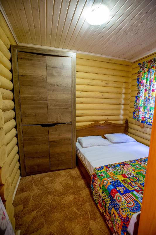 Two-Bedroom House image 3