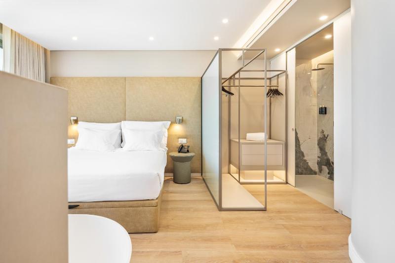 Castelo Suites Hotel - image 44