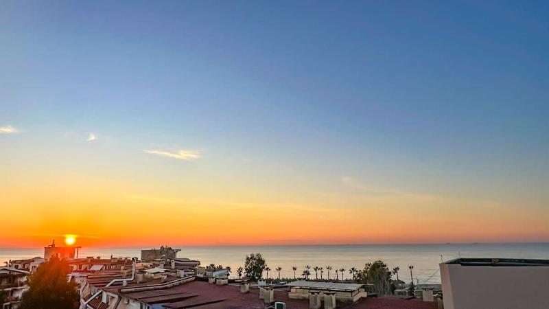 Sunset Vista Suite - image 8