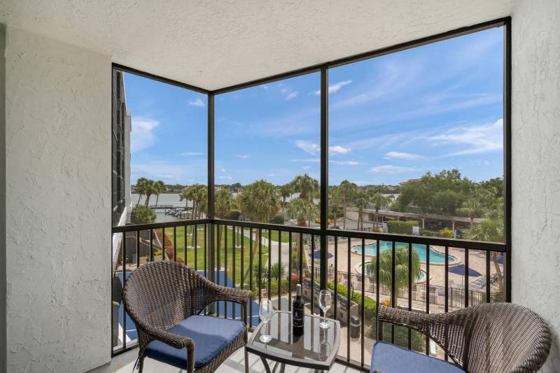 Harbor Towers 3rd Fl 1 Bedroom Pool View - image 50