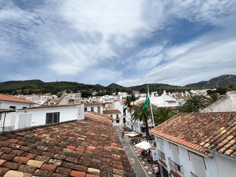 Studio Apartments in the vibrant heart of Benalmádena Pueblo - image 6