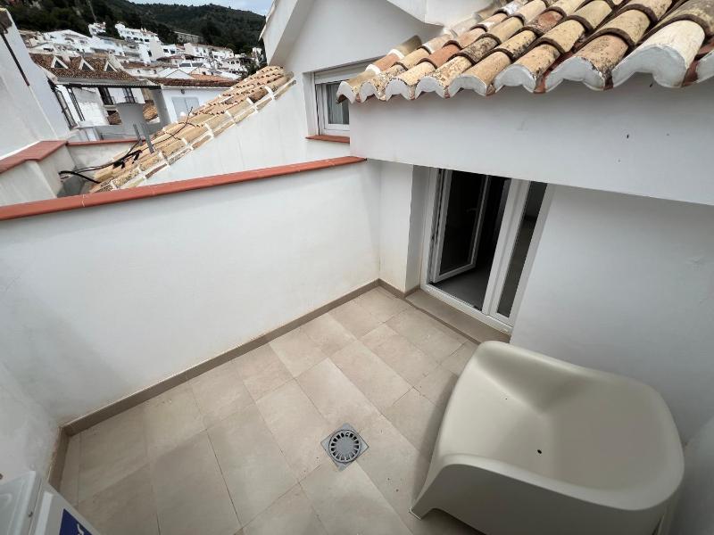Studio Apartments in the vibrant heart of Benalmádena Pueblo - image 20