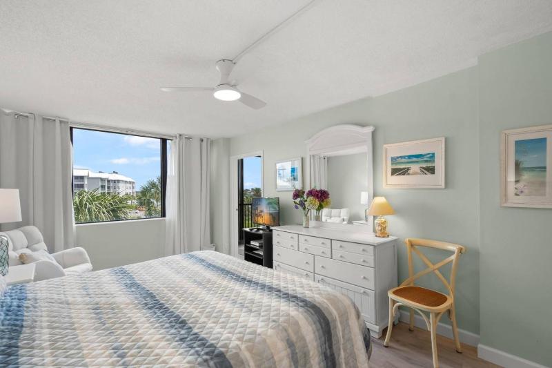 Harbor Towers 3rd Fl 2 Bedroom Bay View - image 35