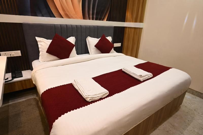 The Raghav Vilas Luxury Stay near Kashi Vishwanath Temple - image 4