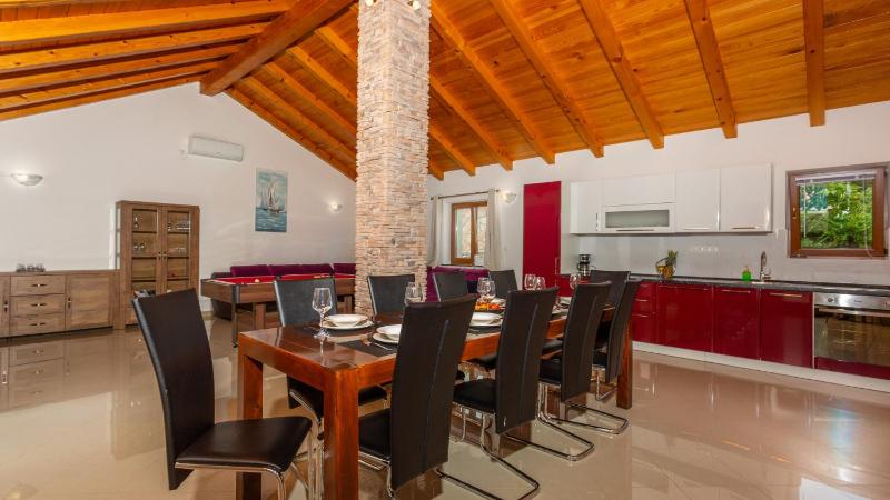 Villa Gostinjac 1 with pool Krk by Villas Guide - image 27