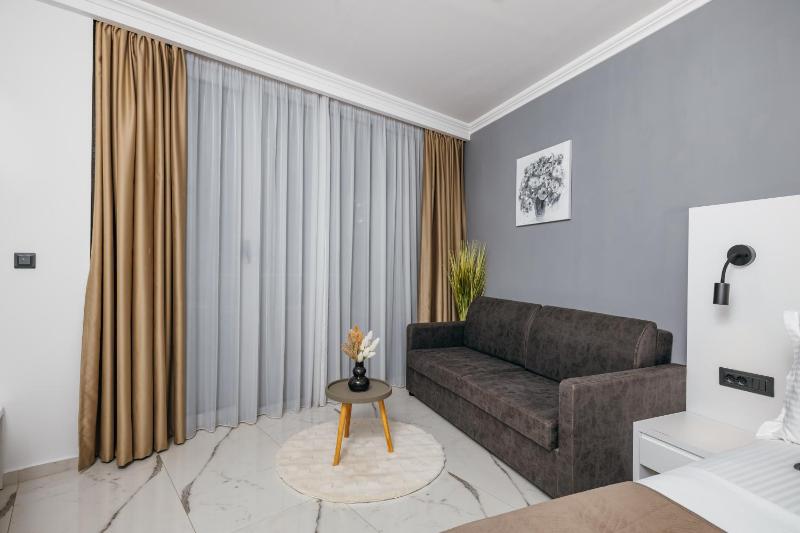 ARABESQUE Apartments & Suite - image 13