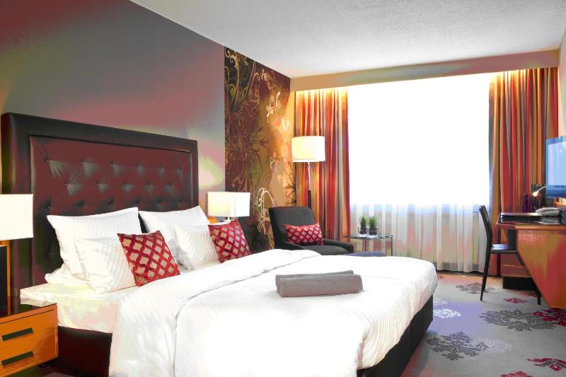 Classic Single Room image 3