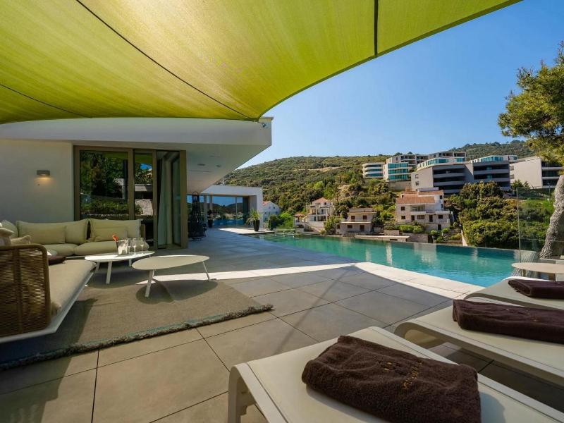Villa Moreska Korcula Seafront Infinity Pool - image 35