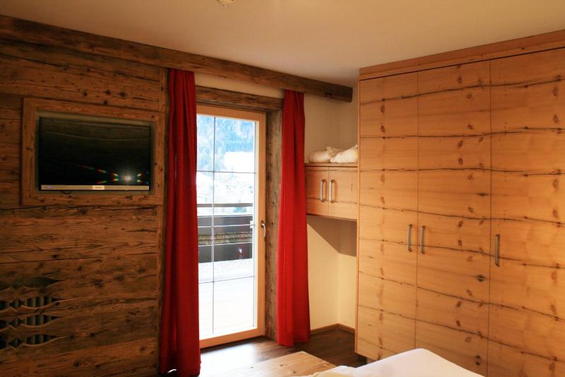 Suite with Mountain View image 2