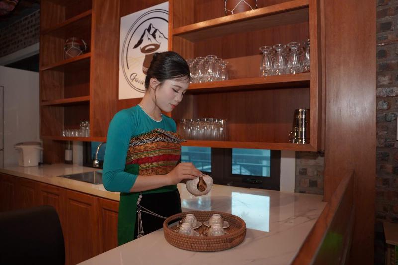 Gaia Puluong - image 15