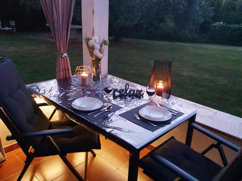 Bright accommodation near the sea in Zambratija - image 7
