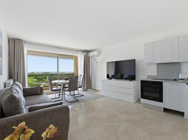 Cannes Marina Appart Hotel Mandelieu - image 35