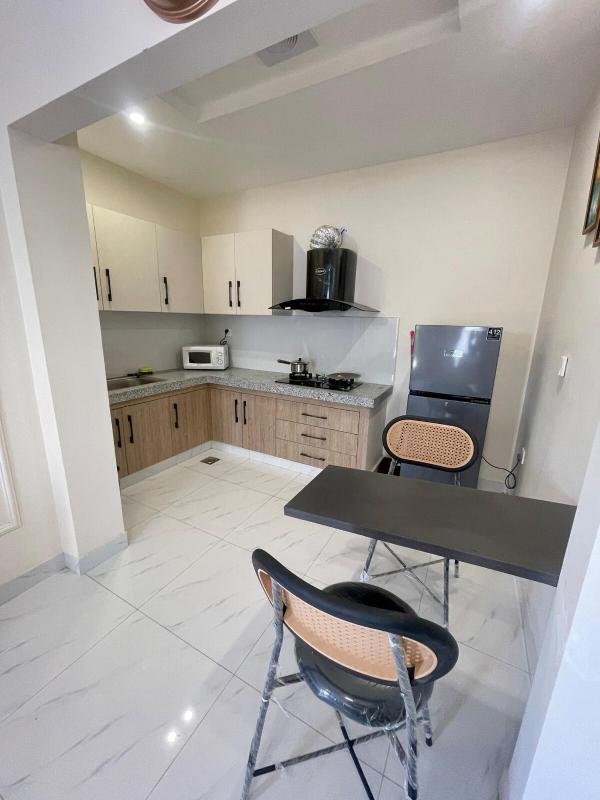 Modern 2BR Apartment Bright & Stylish - image 16
