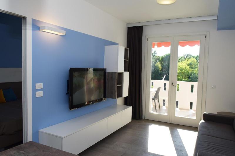 Luna Residence 4 - image 30